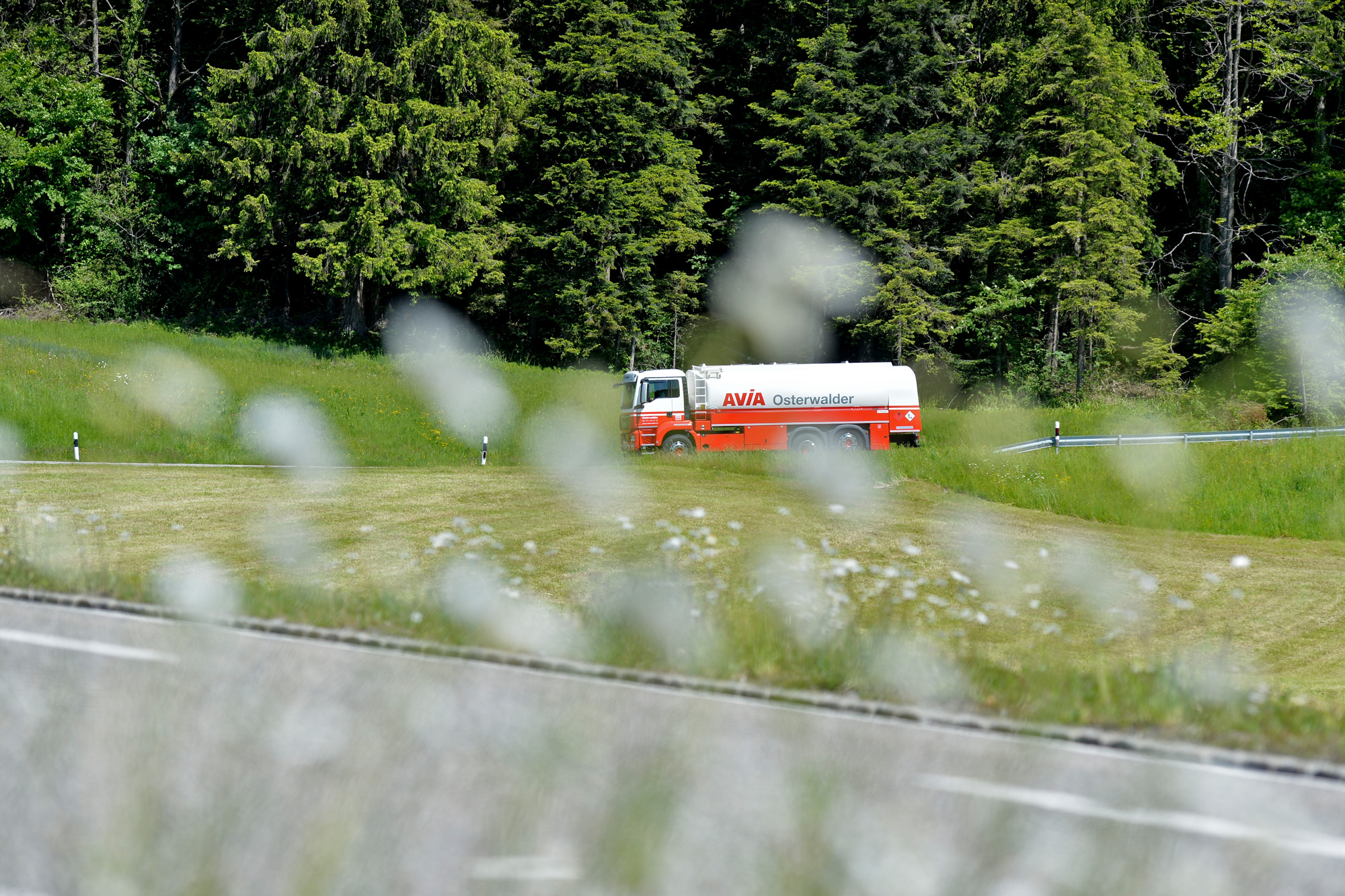 heizoel-landschaft-avia-osterwalder-gruppe