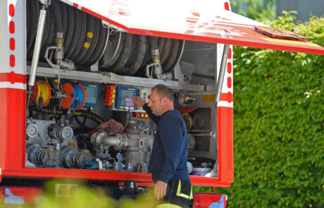 mineraloel-mitarbeiter-avia-osterwalder-gruppe-2000px